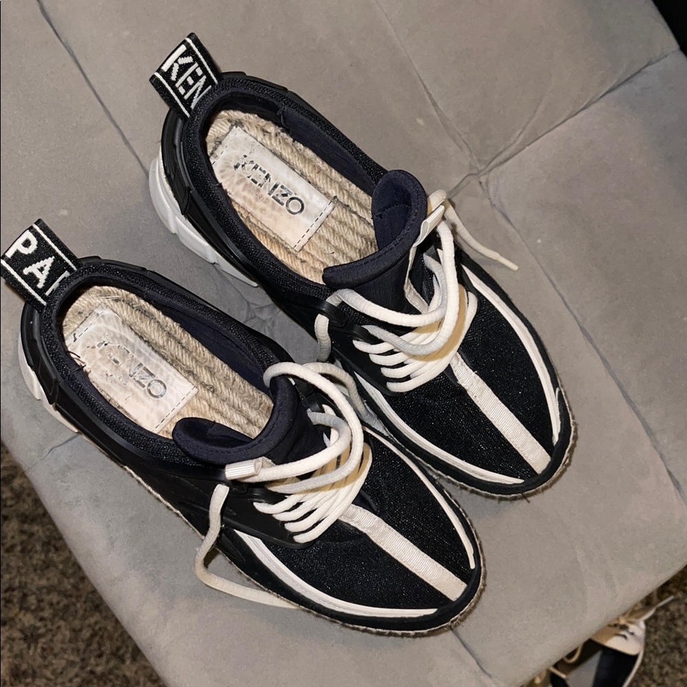 Kenzo Black and White Sneakers - Picture 12 of 14